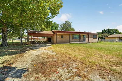 716 Kerry Lane, Azle, TX 76020 - Photo 3