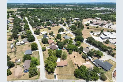 716 Kerry Lane, Azle, TX 76020 - Photo 31