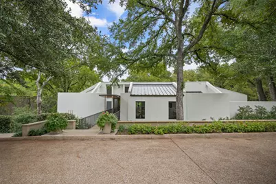 2103 Indian Creek Drive, Westover Hills, TX 76107 - Photo 5
