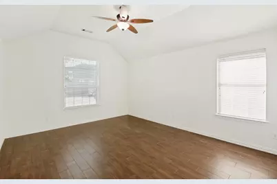 17907 Meadowchase Way, Dallas, TX 75287 - Photo 21