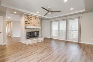 5947 Chimney Wood Cir, Fort Worth, TX 76112 - Photo 5