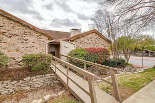 5947 Chimney Wood Cir, Fort Worth, TX 76112 - Photo 1