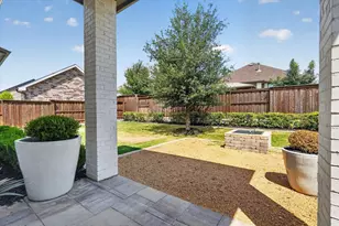 1604 Swan St, Van Alstyne, TX 75495 - Photo 23