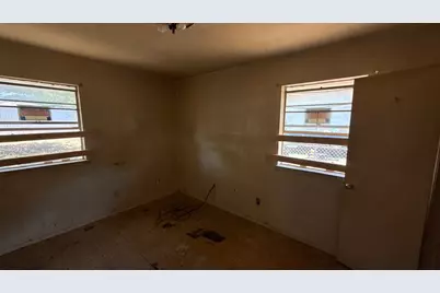3976 Avocado Drive, Dallas, TX 75241 - Photo 11