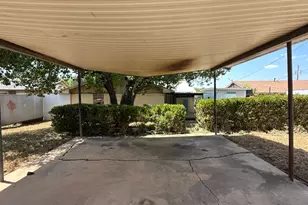 3976 Avocado Dr, Dallas, TX 75241 - Photo 23