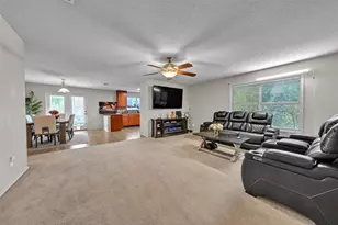 808 Flamingo Dr, Saginaw, TX 76131 - Photo 5