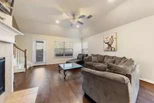433 Castle St, DeSoto, TX 75115 - Photo 13
