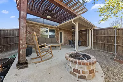 433 Castle Street, DeSoto, TX 75115 - Photo 31