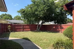 2114 Burrows Trail, Grand Prairie, TX 75052 - Photo 19