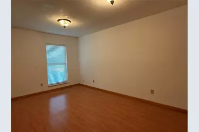 2114 Burrows Trail, Grand Prairie, TX 75052 - Photo 9