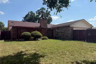 2114 Burrows Trail, Grand Prairie, TX 75052 - Photo 17