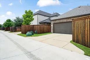 2013 Miramar Dr, Little Elm, TX 75068 - Photo 27