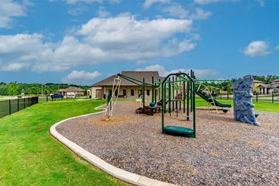 109 Knoll Pines Drive, Terrell, TX 75160 - Photo 13