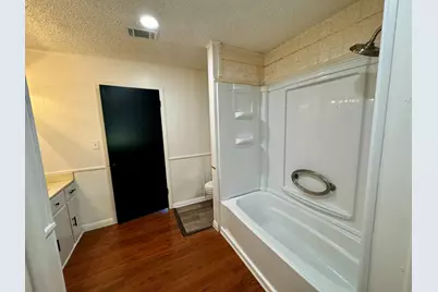 924 N Main Street, Springtown, TX 76082 - Photo 13