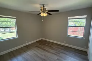 1851 Chevy Chase Dr, Carrollton, TX 75006 - Photo 9