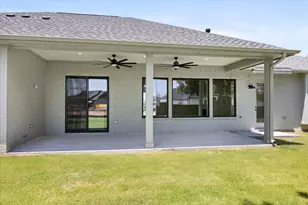 2180 Middlewood Cir, Granbury, TX 76049 - Photo 29