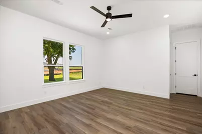2180 Middlewood Circle, Granbury, TX 76049 - Photo 13