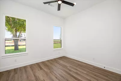 2180 Middlewood Circle, Granbury, TX 76049 - Photo 27