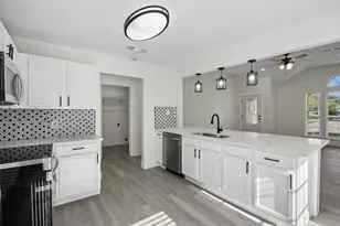 617 Forest Oaks Dr, Grand Prairie, TX 75052 - Photo 9