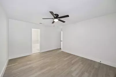 617 Forest Oaks Drive, Grand Prairie, TX 75052 - Photo 19