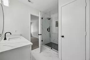 617 Forest Oaks Dr, Grand Prairie, TX 75052 - Photo 21