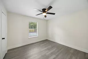 617 Forest Oaks Dr, Grand Prairie, TX 75052 - Photo 23