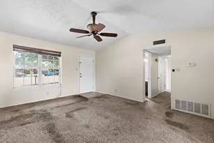 5 Village Glen, Wichita Falls, TX 76302 - Photo 15