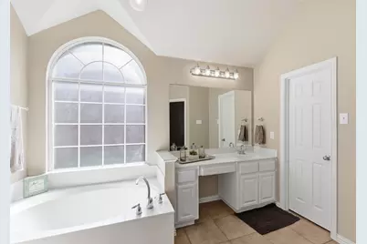 1124 Wilson Drive, Lantana, TX 76226 - Photo 19