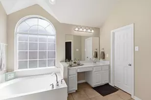 1124 Wilson Dr, Lantana, TX 76226 - Photo 19
