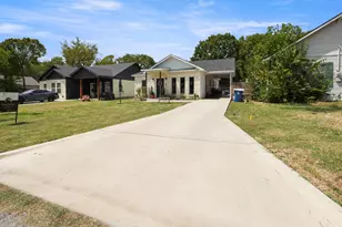 110 E College Ave, Corsicana, TX 75110 - Photo 13