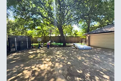 1900 Mill Run Drive, Arlington, TX 76006 - Photo 23