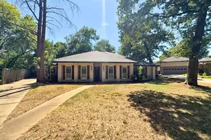 1900 Mill Run Dr, Arlington, TX 76006 - Photo 1