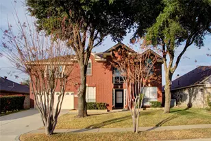 3507 Tamarack Dr, Grand Prairie, TX 75052 - Photo 3