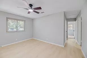 6416 Ava Ct Dr, Fort Worth, TX 76112 - Photo 9