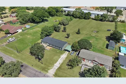212 Ponderosa Lane, Burleson, TX 76028 - Photo 35