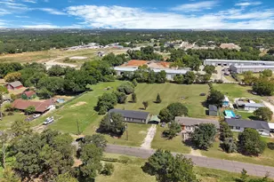 212 Ponderosa Ln, Burleson, TX 76028 - Photo 37