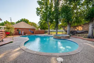 901 Winding Creek Trail, Oak Leaf, TX 75154 - Photo 23