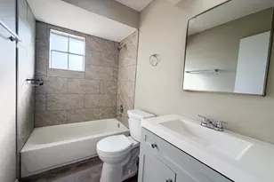 101 W Latimer St, Ennis, TX 75119 - Photo 15