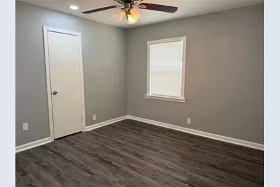 2504 Normont Circle, Fort Worth, TX 76103 - Photo 13
