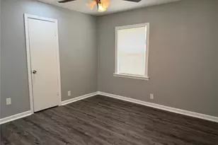 2504 Normont Cir, Fort Worth, TX 76103 - Photo 13
