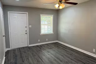 2504 Normont Cir, Fort Worth, TX 76103 - Photo 7