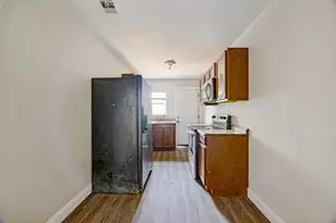 3607 Lee St, Greenville, TX 75401 - Photo 9