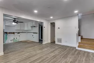 2625 Frazier Ave, Fort Worth, TX 76110 - Photo 5