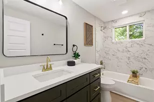 2123 Greenbriar Ln, Plano, TX 75074 - Photo 21