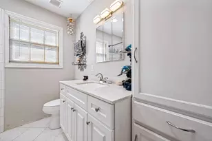 1008 E Russell Ave, Carrollton, TX 75006 - Photo 21