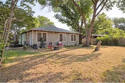 1008 E Russell Avenue, Carrollton, TX 75006 - Photo 23