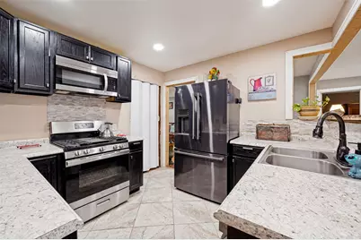 1008 E Russell Avenue, Carrollton, TX 75006 - Photo 7