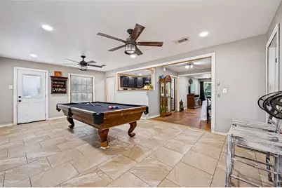 1008 E Russell Avenue, Carrollton, TX 75006 - Photo 13
