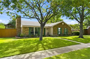 911 Rolling Brook Ln, Coppell, TX 75019 - Photo 3