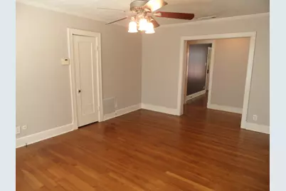 1523 Hollywood Avenue, Dallas, TX 75208 - Photo 11
